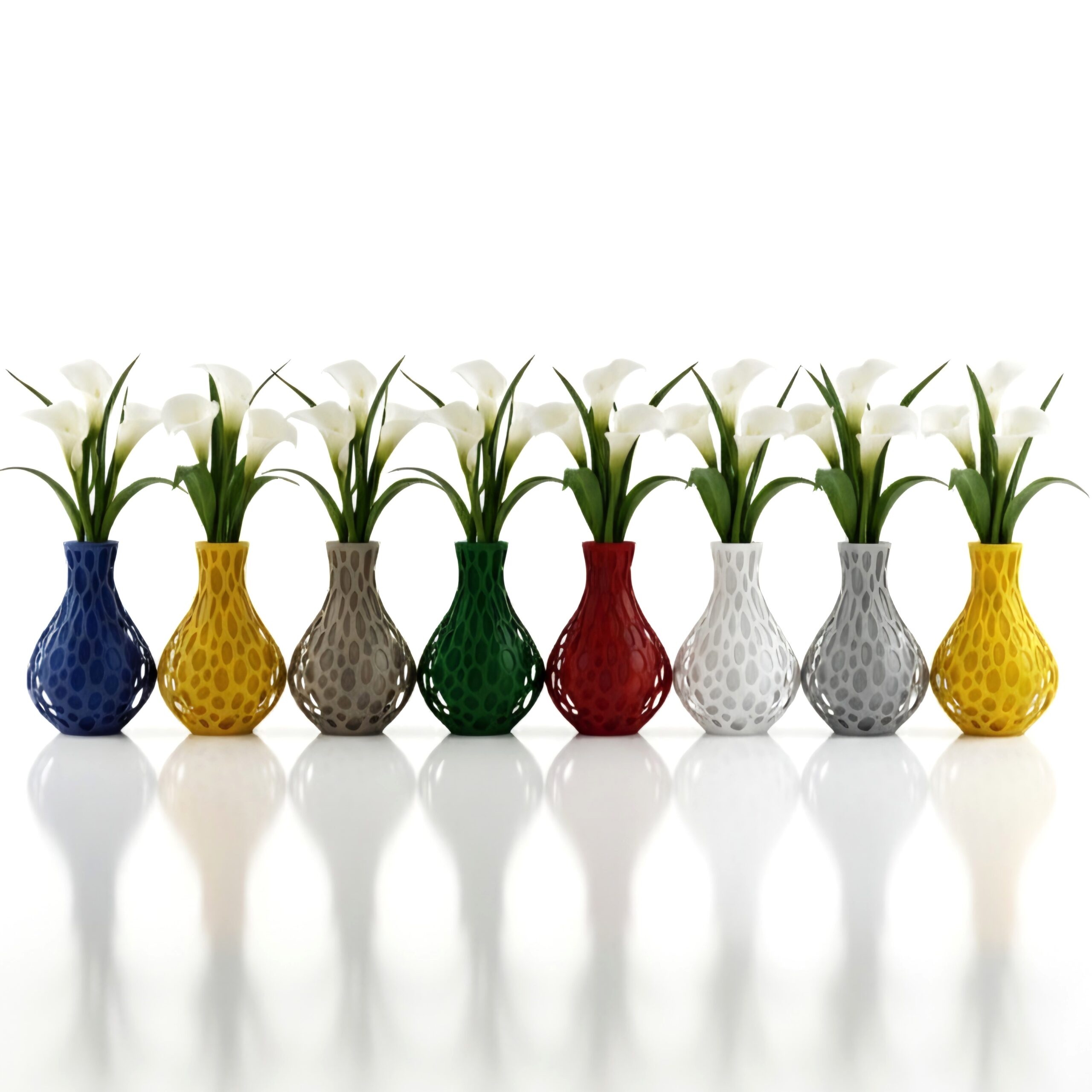 "The Nexus Vase" - Webbed Decorative Vase - Image 3