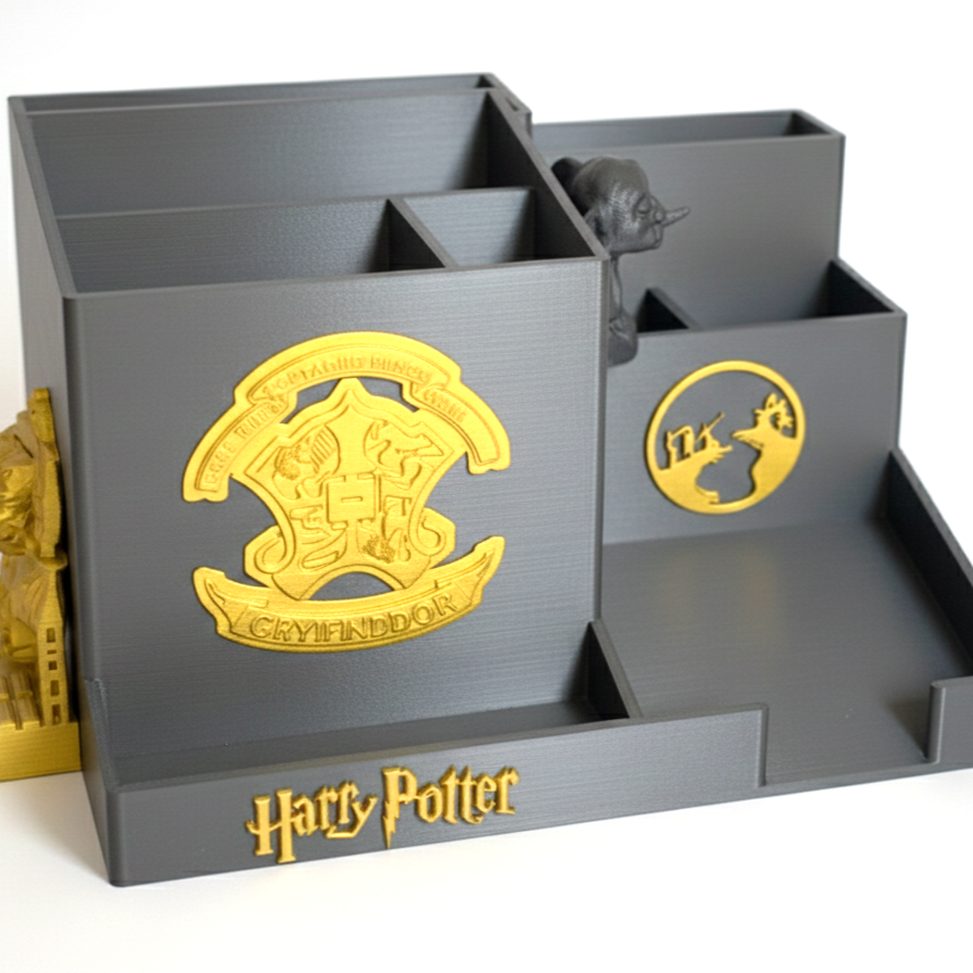 Hogwarts Castle & Crest Stationary Organizer - Image 15